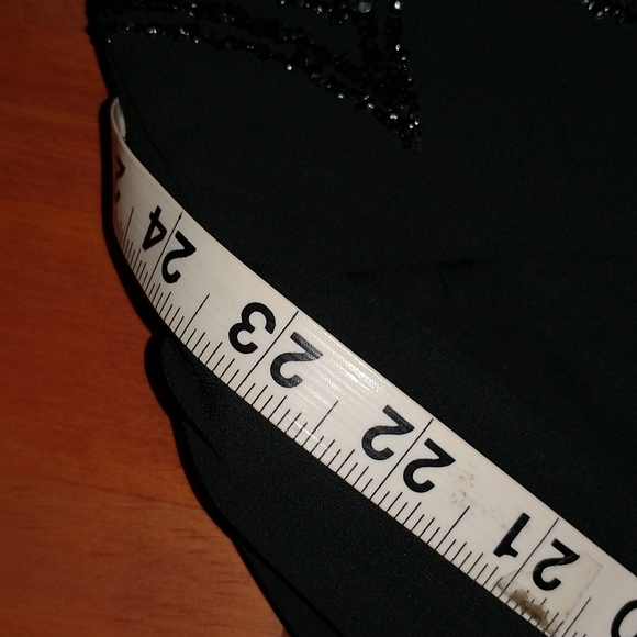 Jordan woman's size 5/6 shear blouse with faux gems/sequins- NWOT - Picture 7 of 11